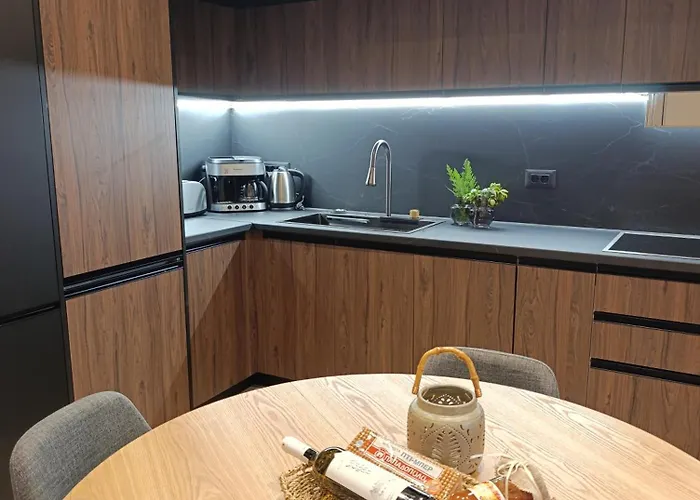 Apagio Apartment *
